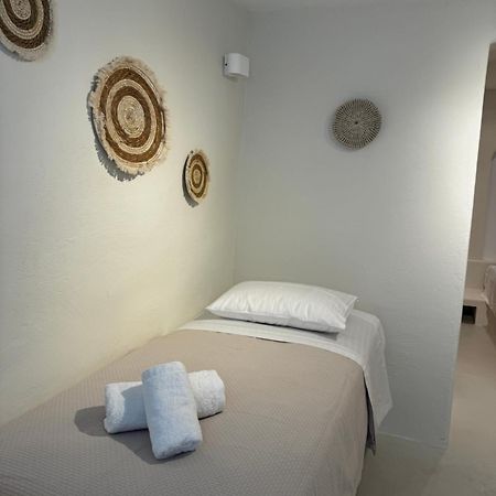 איוס חורה White Sand Cave Suite מראה חיצוני תמונה